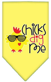 Mirage Pet Products Pet and Dog Bandana Screen Printed "Chicks Dig Me"
